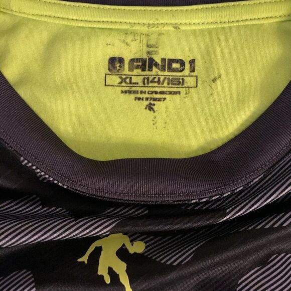 And 1 Boys Long Sleeve Tee Shirt - Picture 3 of 3